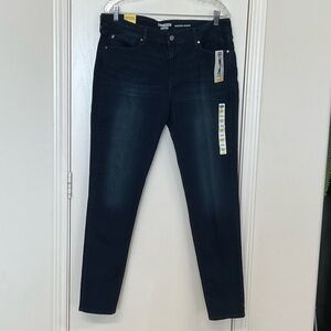 Denizen Levi's Women's Modern Skinny Jeans
